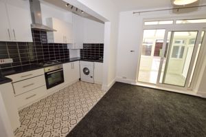 Kitchen/Diner- click for photo gallery